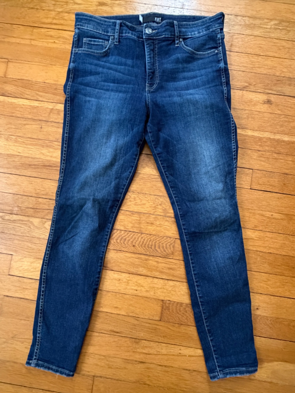 Kut from the Kloth Mia High Rise Skinny Jeans in Legacy Wash (medium blue) sz 12